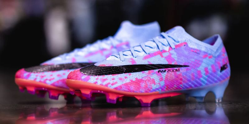 Nike Mercurial là đôi giày gắn liền với sự nghiệp của CR7